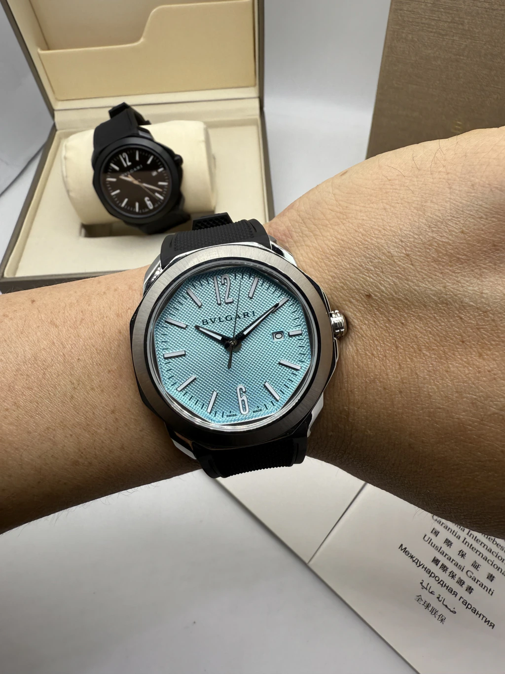 Bvlgari Octo Roma 41mm - AÇO MOSTRADOR TIFFANY - SILICONE - Imagem 5