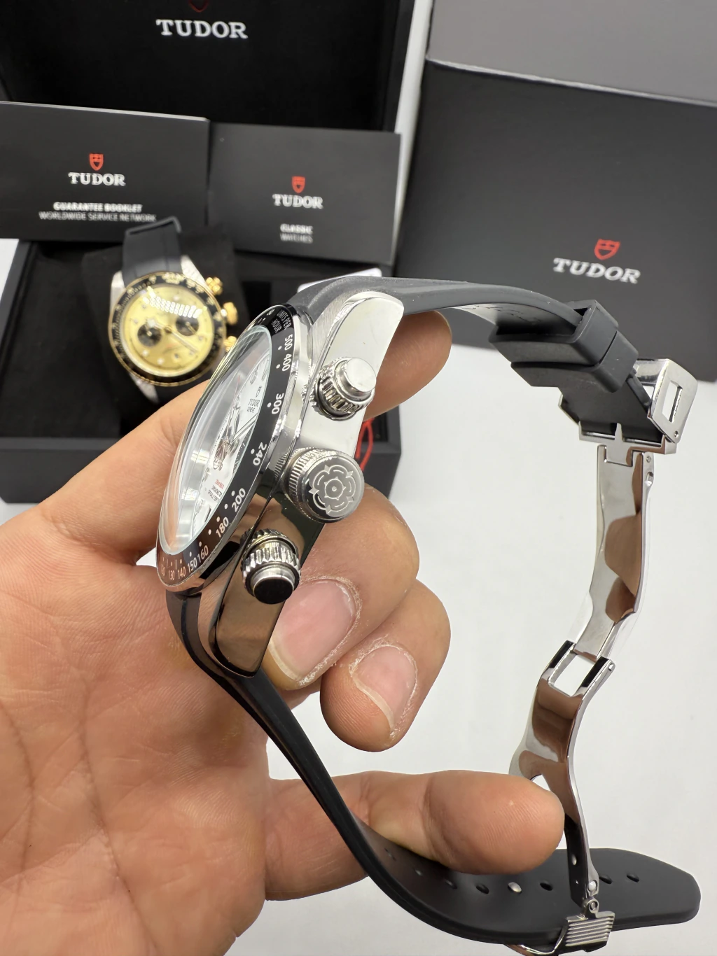Tudor Black Bay Chrono 41mm - AÇO MOSTRADOR BRANCO - SILICONE - Imagem 2