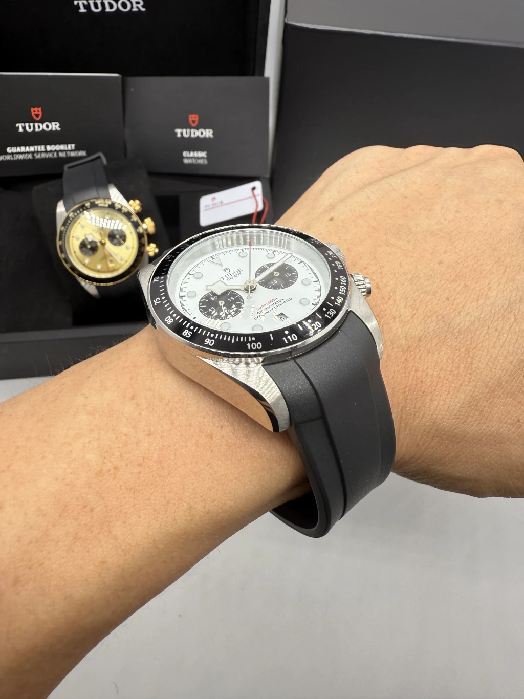 Tudor Black Bay Chrono 41mm - AÇO MOSTRADOR BRANCO - SILICONE - Imagem 5