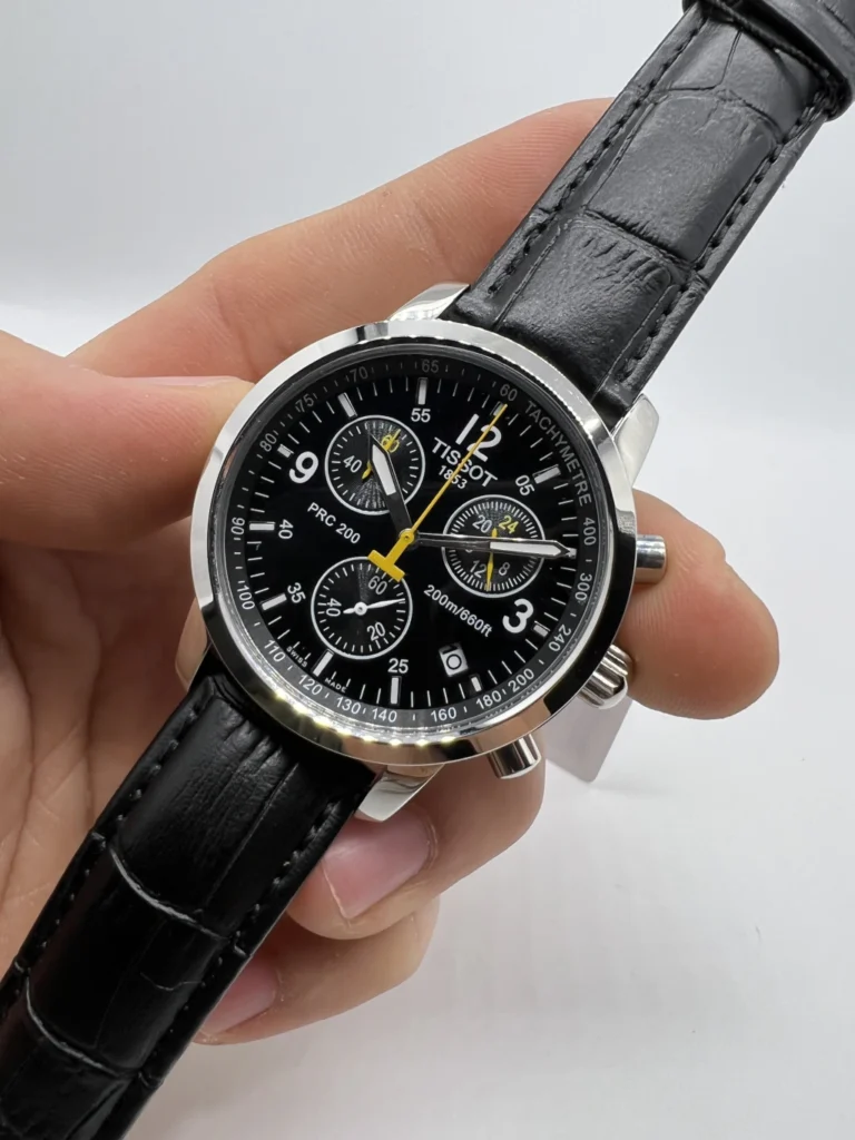 Tissot PRC 200 Chronograph 39mm - AÇO MOSTRADOR PRETO - COURO