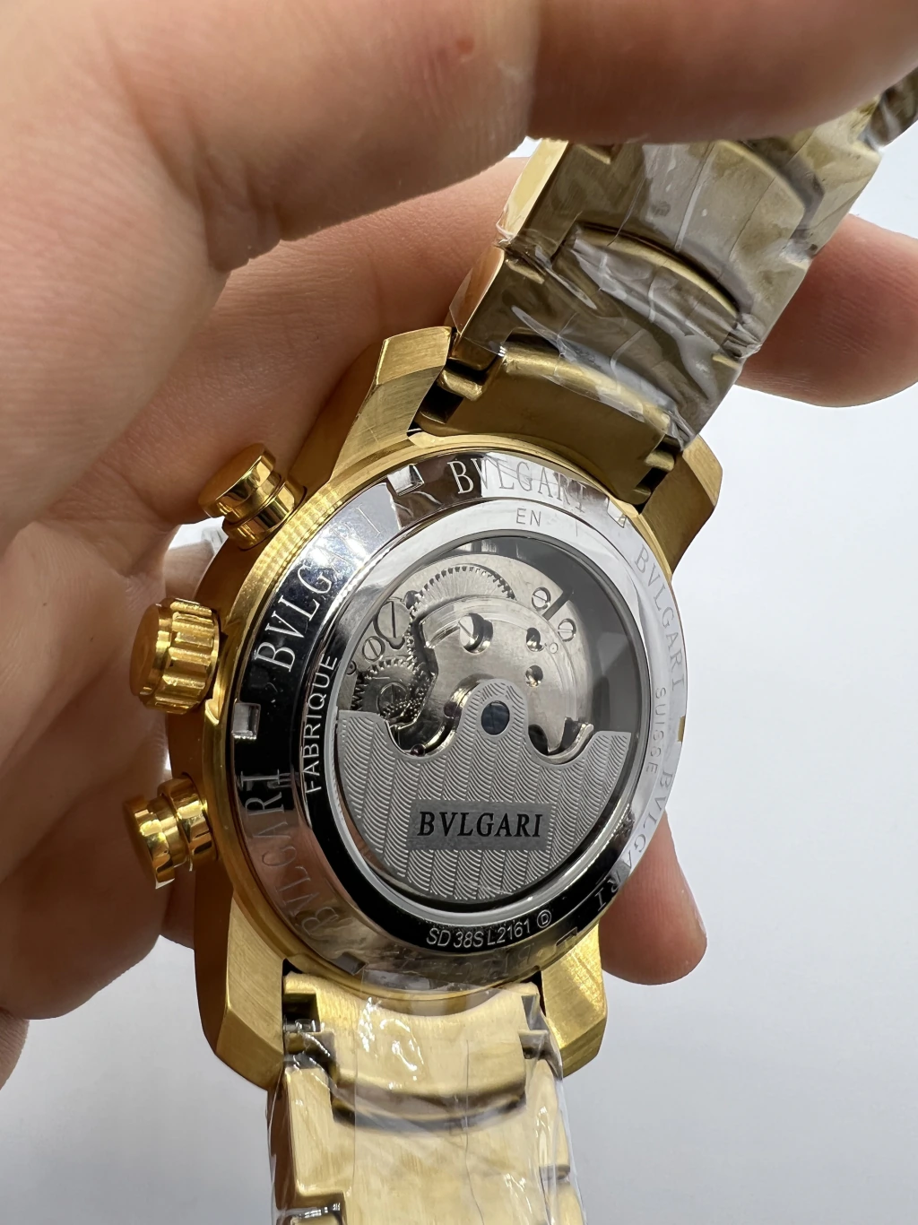 Bvlgari Iron Man Tourbillon 47mm - AÇO DOURADO MOSTRADOR AMARELO - Imagem 3