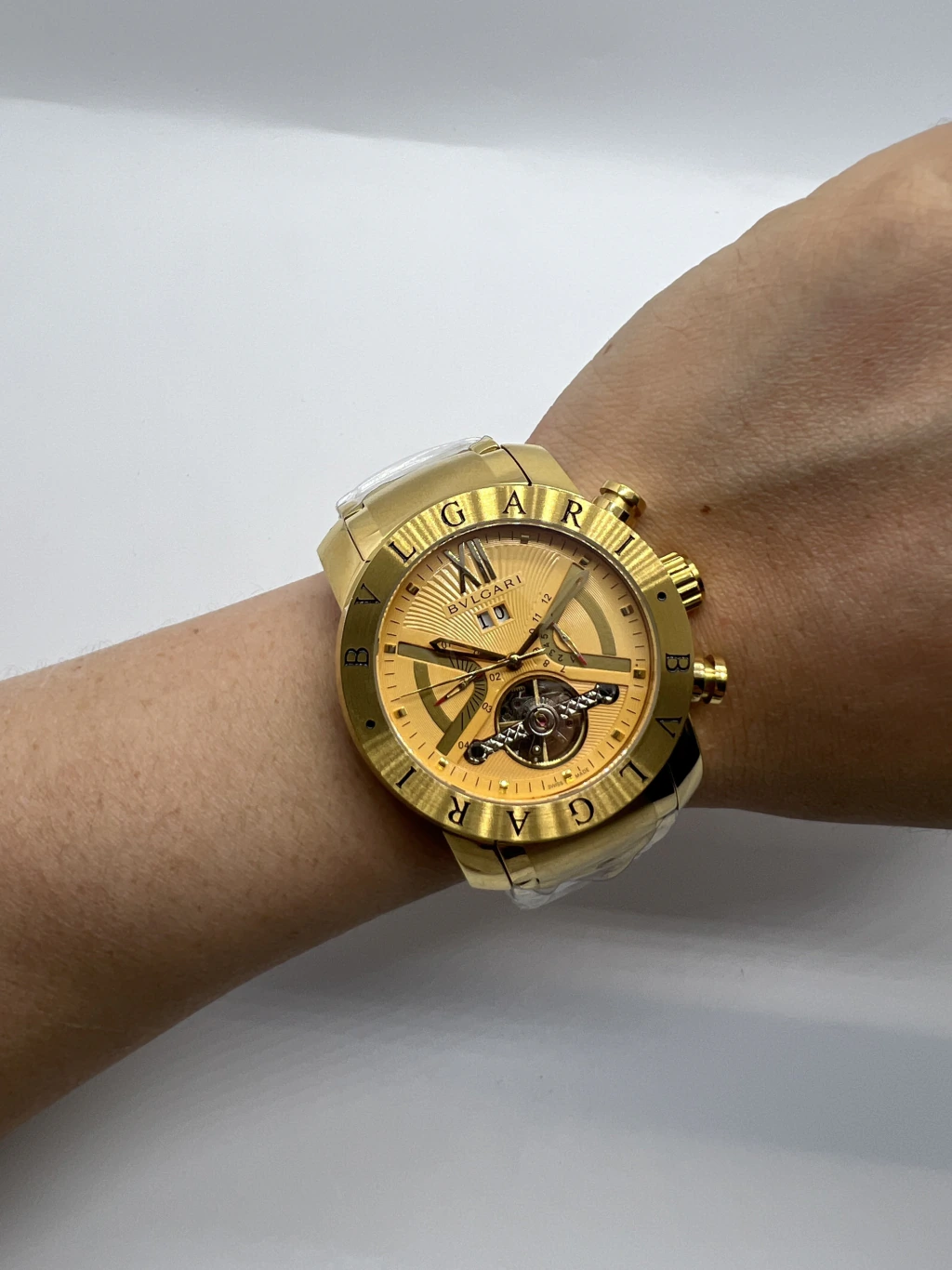 Bvlgari Iron Man Tourbillon 47mm - AÇO DOURADO MOSTRADOR AMARELO - Imagem 5