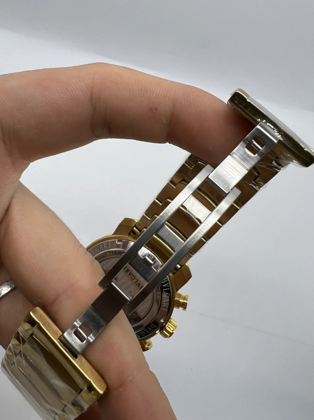 Bvlgari Iron Man Tourbillon 47mm - AÇO DOURADO MOSTRADOR BRANCO - Imagem 4