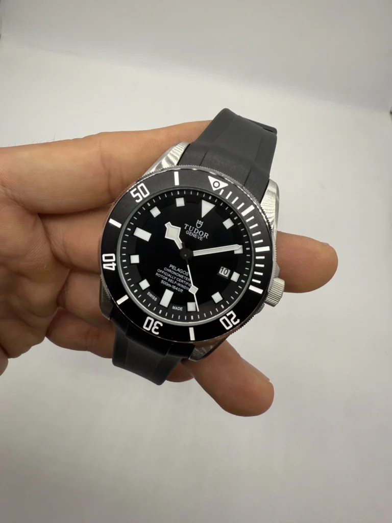 Tudor Pelagos 41mm - AÇO MOSTRADOR PRETO - SILICONE