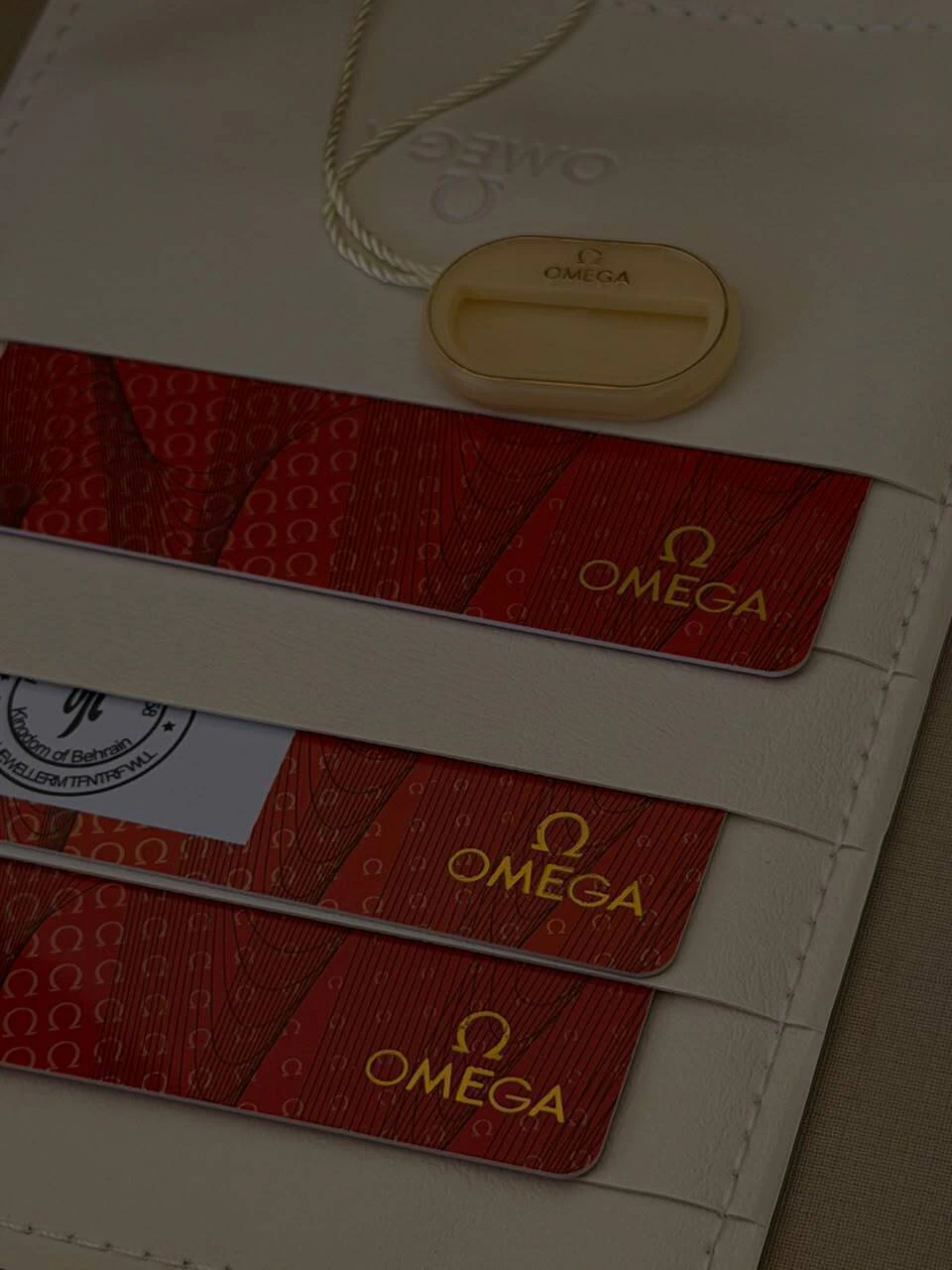 Caixa OMEGA de madeira - Imagem 2