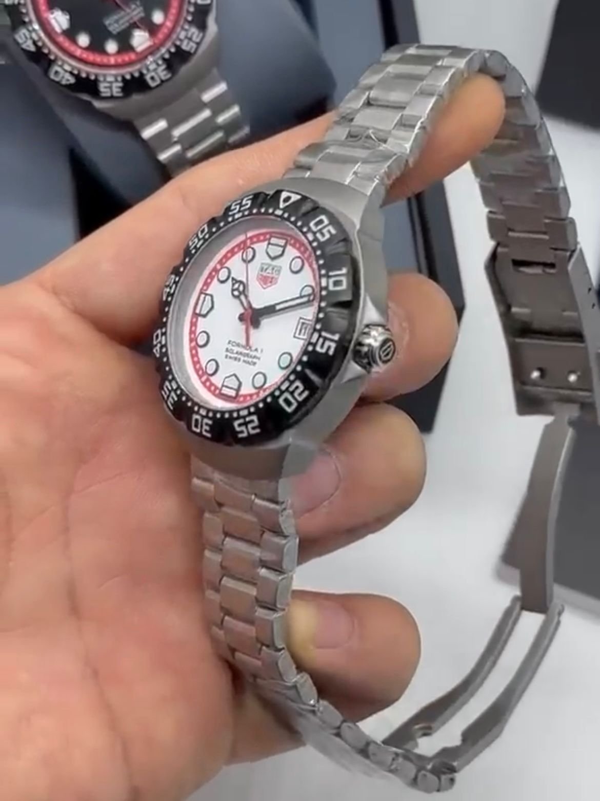 TAG HEUER formula 1 motors Indianápolis 38MM – AÇO MOSTRADOR BRANCO - Imagem 3