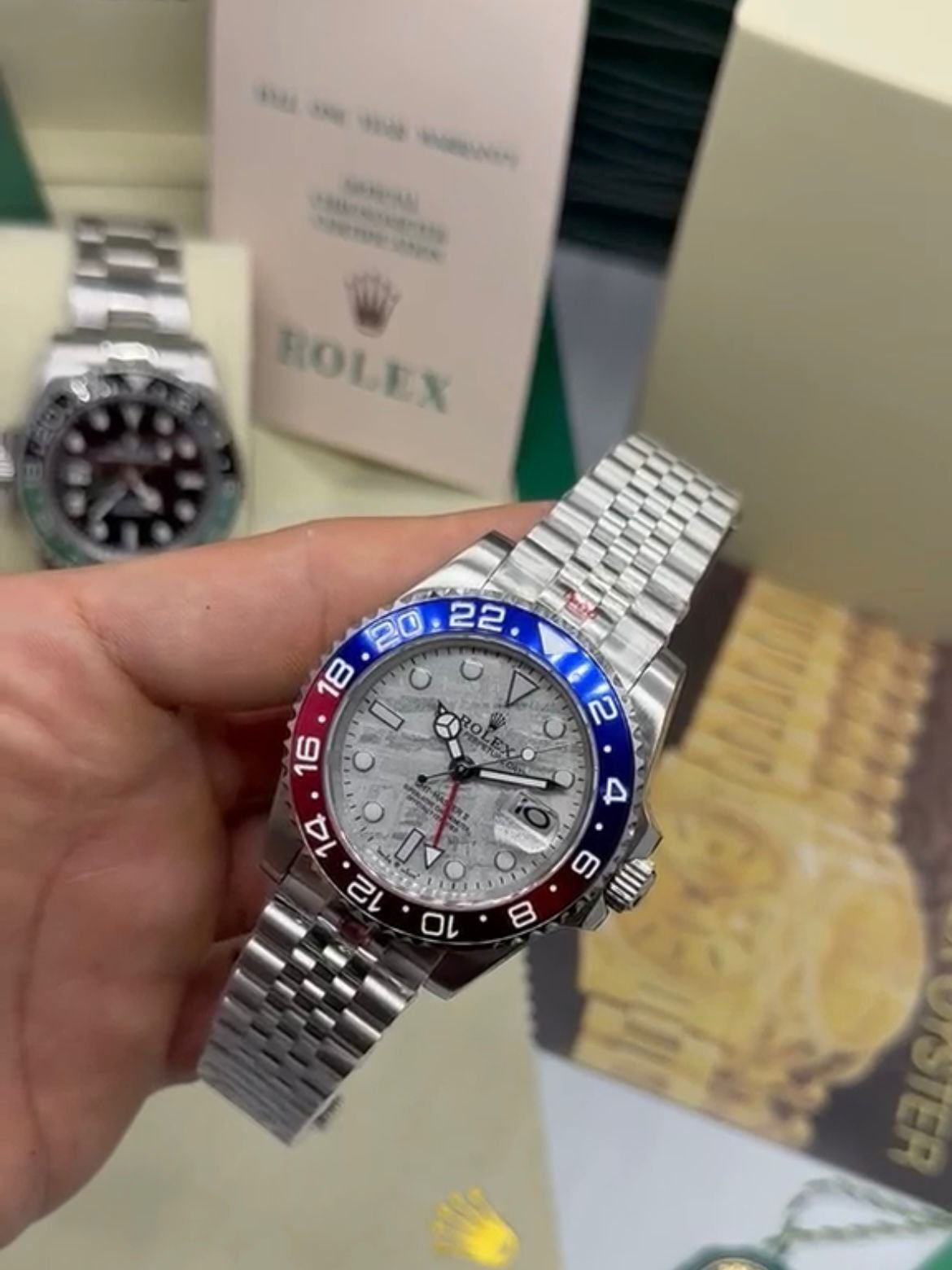 GMT Master II 40mm - AÇO MOSTRADOR BRANCO (PEPSI)