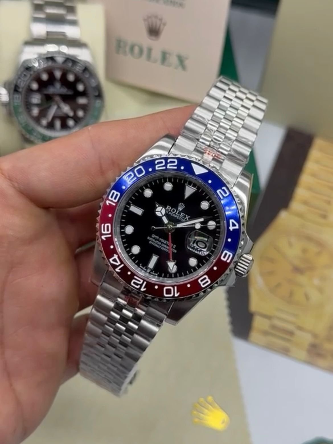 GMT Master II 40mm - AÇO MOSTRADOR PRETO (PEPSI) - Imagem 4
